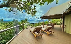 Palau Carolines Resort